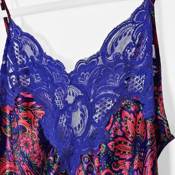 Vintage Gold Label 90's Victoria's Secret Short Nightie - Picture 2 of 6